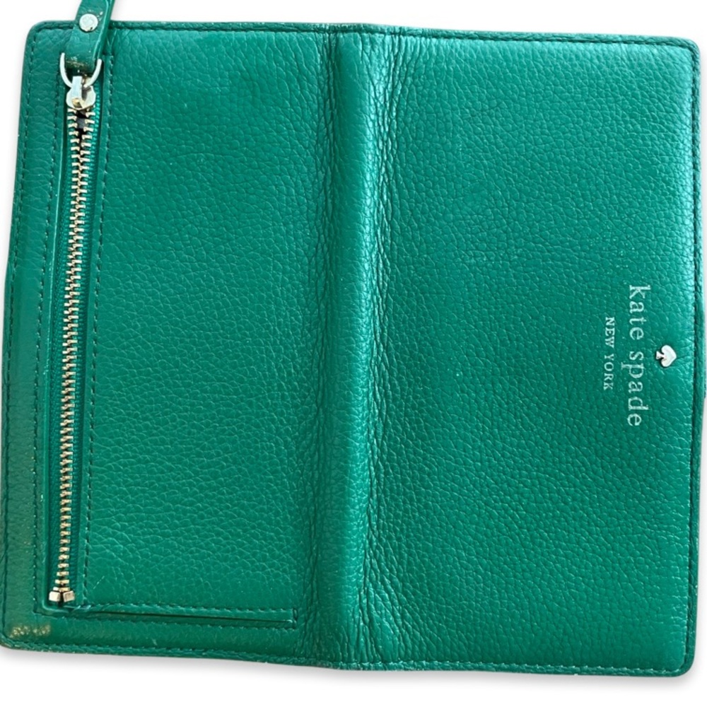 Kate Spade green wallet